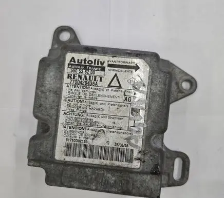 Renault Laguna I Airbag control unit/module 7700429436A 550536200 8171CD02195
