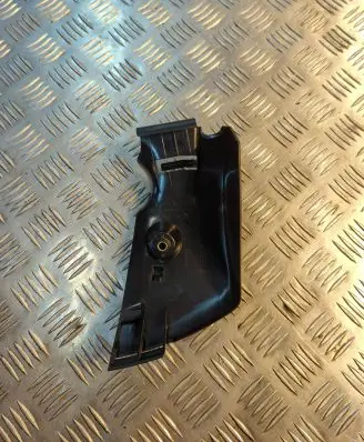 Mercedes-Benz C W204 Seat belt trim A2046931933 SP5768