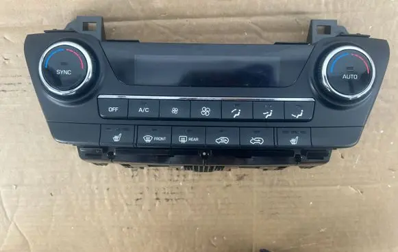 Hyundai Tucson TL Climate control unit 97250D3XXX