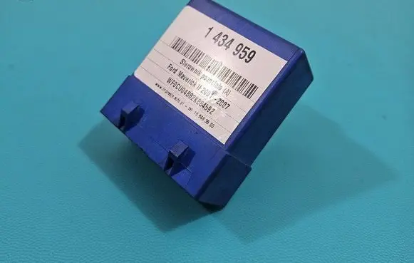 Ford Maverick Central body control module YL84-13R367-AB IMPRK1434959