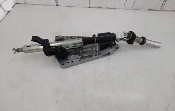 Mercedes-Benz E W212 Steering wheel axle A2124602316 212460075 1130601077