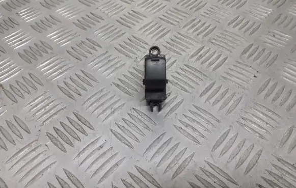Nissan Micra Electric window control switch