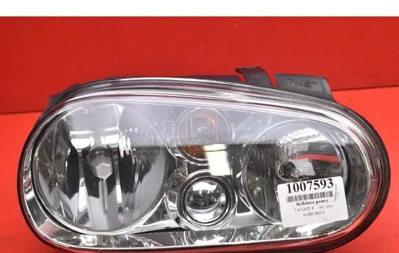 Volkswagen Golf IV Headlight/headlamp