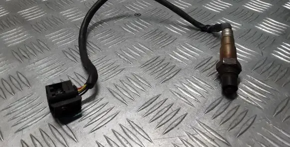BMW 7 F01 F02 F03 F04 Lambda probe sensor 7576673 0258017187