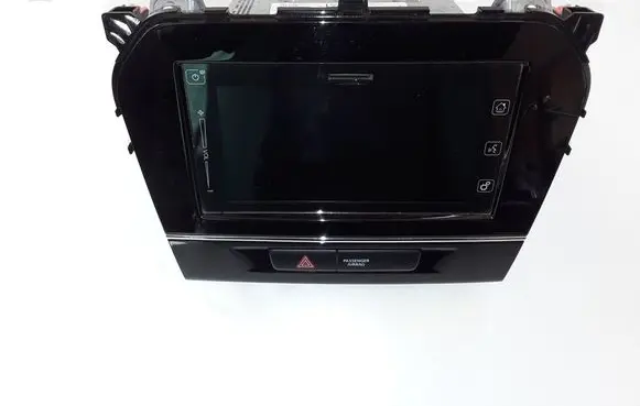 Suzuki Vitara (LY) Radio/CD/DVD/GPS head unit 7515000408