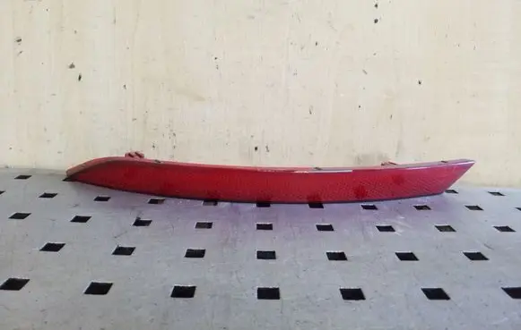 Volkswagen PASSAT CC Rear tail light reflector 3C8945105B