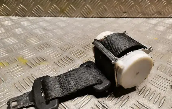 Opel Meriva B Middle seatbelt (rear) 13381371