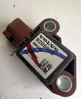 Volvo V50 Airbag deployment crash/impact sensor 9206975 8840A5