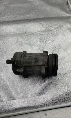 Seat Toledo I (1L) Air conditioning (A/C) radiator (interior) 89040