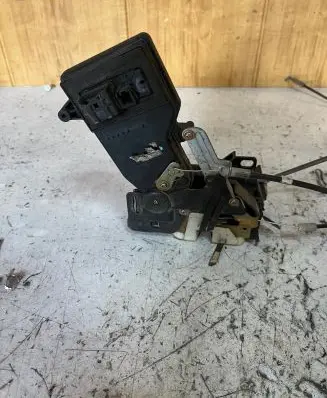 Mazda 6 Front door lock