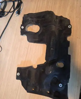 BMW 3 F30 F35 F31 Heat shield in engine bay 7648893