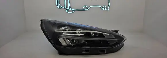 Ford Focus Headlight/headlamp MX7B13W014EB