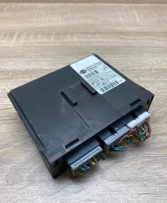 Nissan Primera Comfort/convenience module 28596AV309 5WK48127 WithPlug