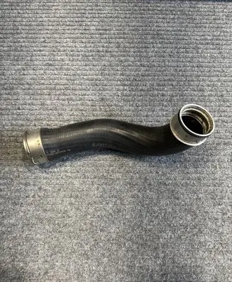 Mercedes-Benz GLE (W166 - C292) Intercooler hose/pipe A1665280000