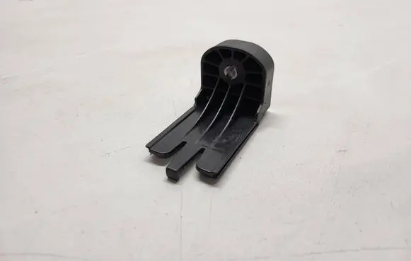 Audi Q7 4M Headlight/headlamp mounting bracket