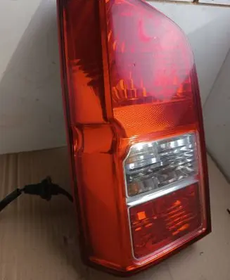 Nissan Pathfinder R51 Rear/tail lights 22016550