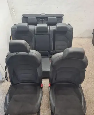 Seat set