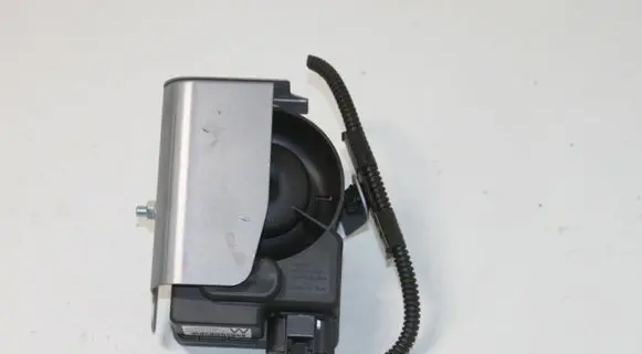 Toyota Auris E180 Alarm system siren 8904002020
