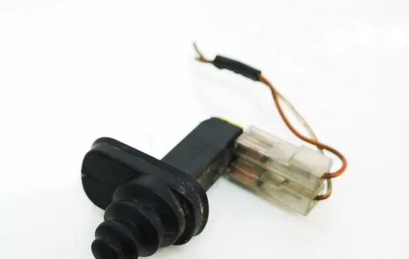 Audi A4 S4 B5 8D Hand parking brake sensor 8D0947561A