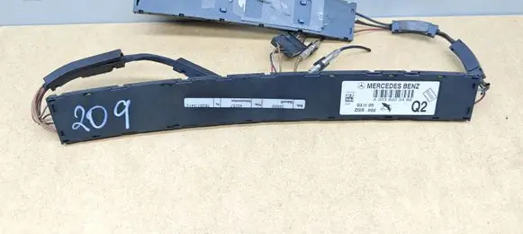 Mercedes-Benz CLK A209 C209 Interior comfort aerial antenna A2038203489