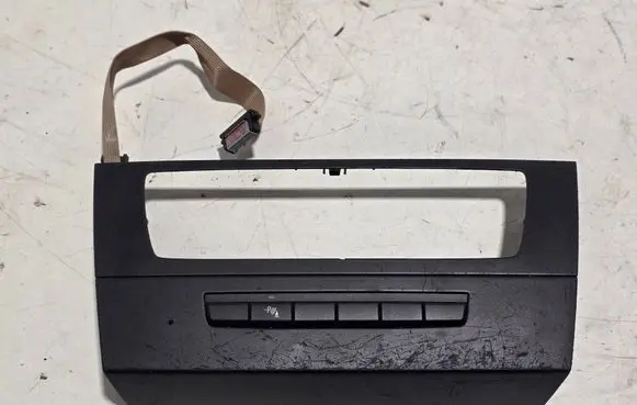 BMW 3 E90 E91 Parking (PDC) sensor switch 6131696259005 51459120979