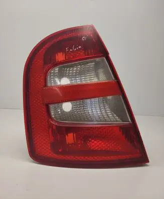 Skoda Fabia Mk1 (6Y) Rear/tail lights 6Y6945095 6Y6945111