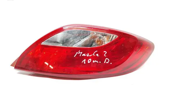 Mazda 2 Rear/tail lights D65151150 K2442