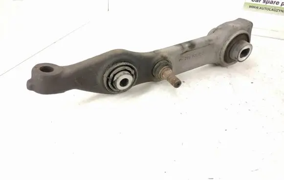 Mercedes-Benz E W211 Front control arm 2113308207 A2113308207