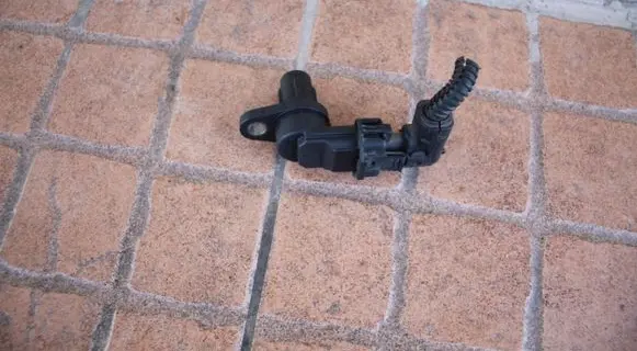 Opel Corsa D Camshaft vanos timing valve 93310500