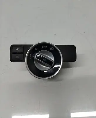 Mercedes-Benz C W204 Light switch A2129050851 10091534