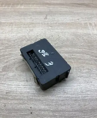 Ford Mondeo MK II Fuse module 93BG14K150AD