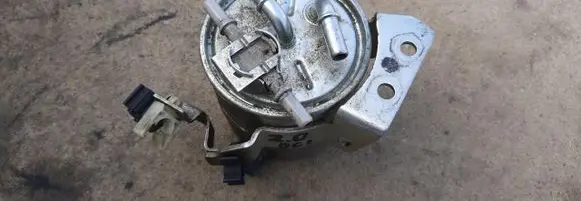 Renault Koleos II Fuel filter housing 