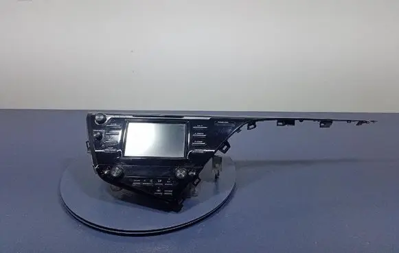 Toyota Camry Radio/CD/DVD/GPS head unit 86140-33C80