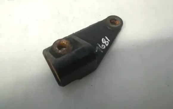 Toyota Yaris Engine mounting bracket 1251133020
