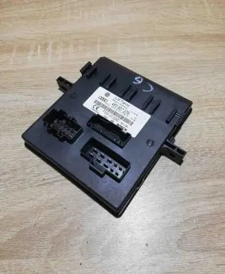 Audi A6 S6 C6 4F Comfort/convenience module 4F0907279