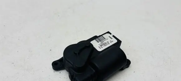 Audi A3 S3 8V Air flap motor/actuator 5Q0907511A