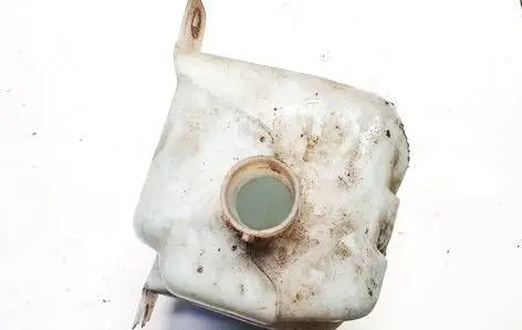 Hyundai Lantra I Windshield washer fluid reservoir/tank