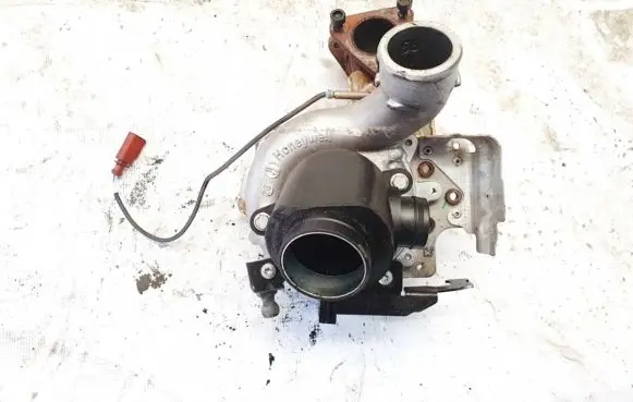 Audi A5 8T 8F Turbo 059145874t