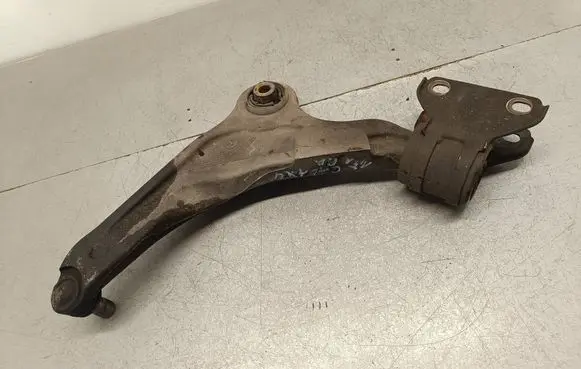 Front lower control arm/wishbone