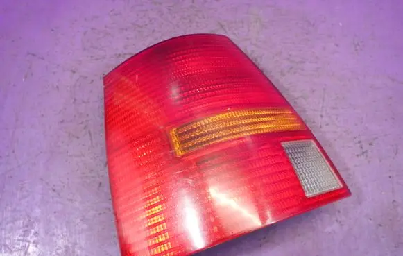 Volkswagen Golf IV Rear/tail lights 1J9945095P