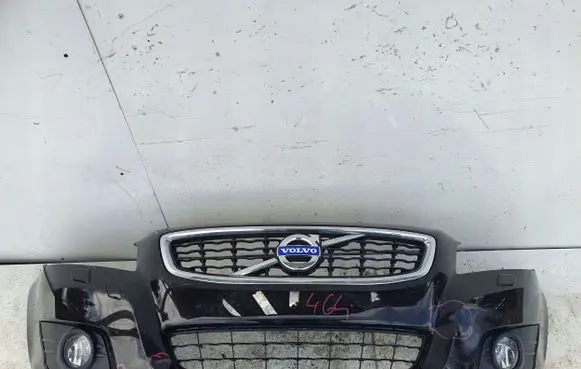 Volvo C70 Front bumper