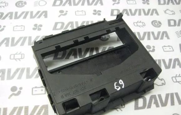Volkswagen PASSAT B6 Other control units/modules 3C0907613