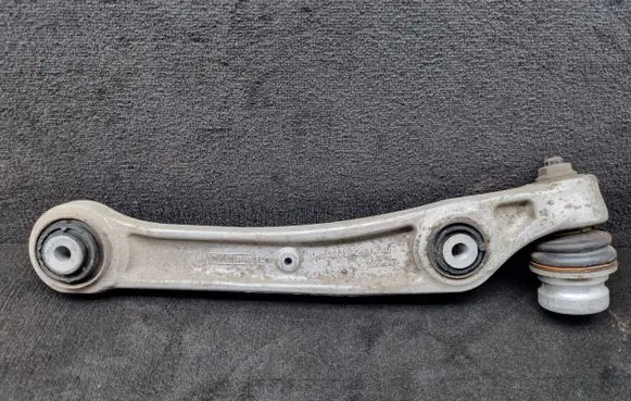 Audi Q7 4M Front control arm 4M0407156C 4M0407152F 4M0407689C