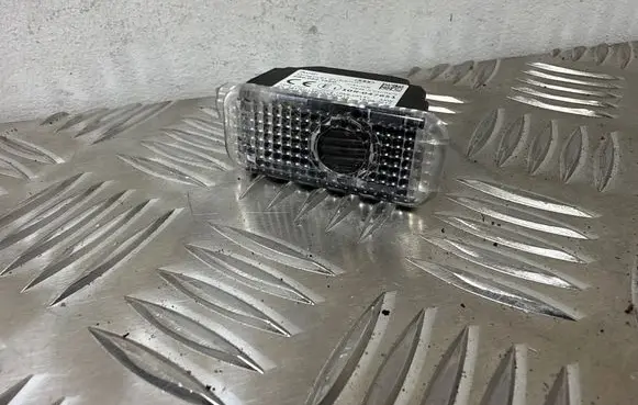Audi A3 S3 8V Front seat light 4G0052135D 10R047651 817001350