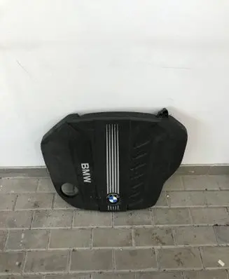 BMW X5 E70 Engine cover (trim) 15671610 C4805