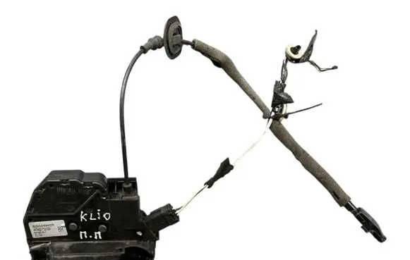 Renault Clio IV Front door lock 805004945R
