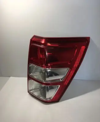 Suzuki Grand Vitara II Rear/tail lights 22059079