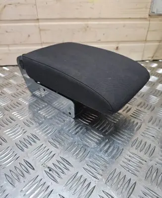 Volkswagen Golf Plus Armrest 5M0864207E 1144807 960102B