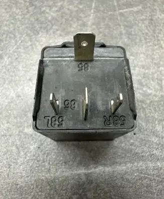 Audi A4 S4 B6 8E 8H Other relay 3A0951307 3SB00488504