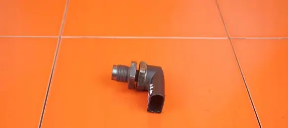 Opel Insignia A Fuel pressure sensor 0281002497 M57D30